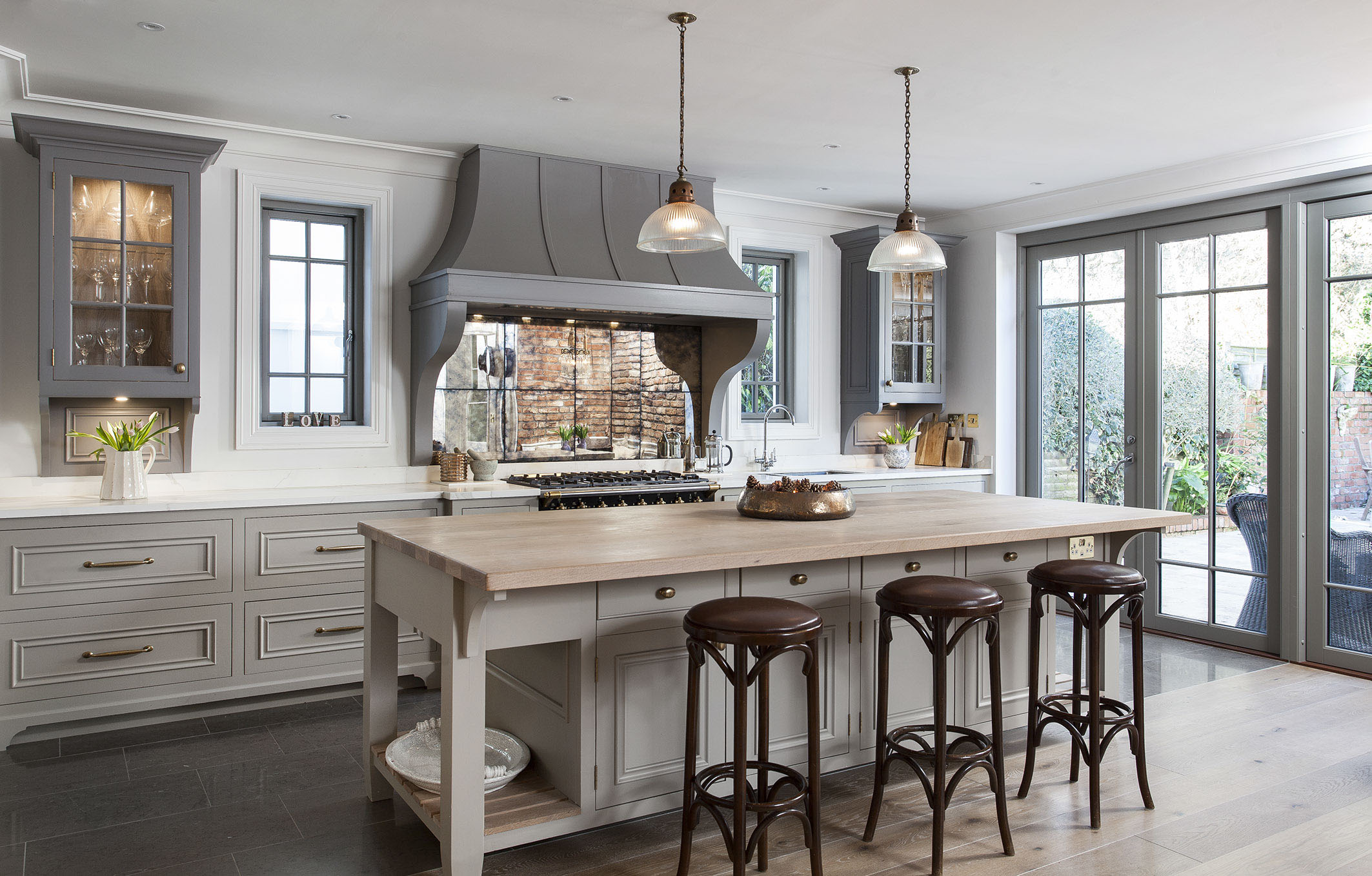 Shalford Interiors | Luxury handmade kitchen, bedrooms, winerooms ...